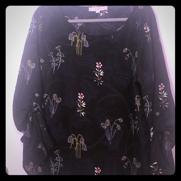 LOFT Tops - 4/$21 Loft Navy & Yellow Flowers Long Sl Blouse L